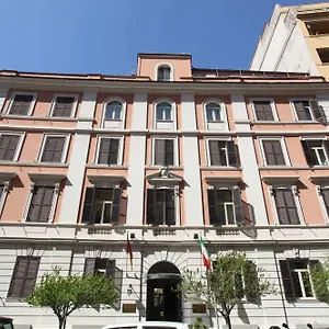 Delle Vittorie 3*, Roma Italia
